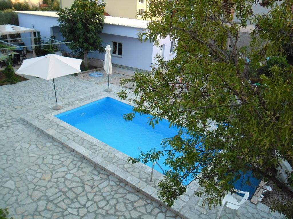 Apartments Jerine Tribalj エクステリア 写真